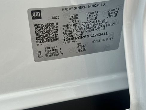 New 2025 Chevrolet Traverse LT w/ Enhanced Driving Package image 36