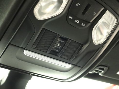 Used 2020 RAM 1500 Big Horn image 32