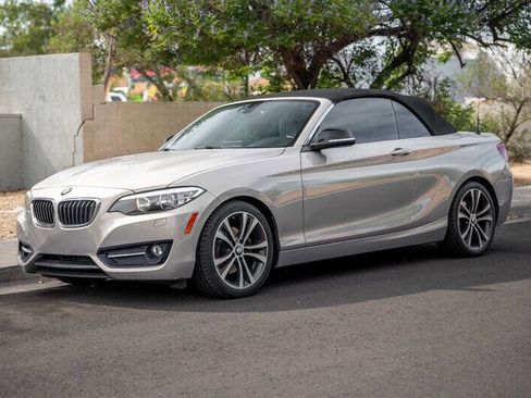 Used 2015 BMW 228i Convertible RWD image 1
