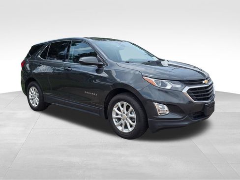 Used 2019 Chevrolet Equinox LT FWD image 4