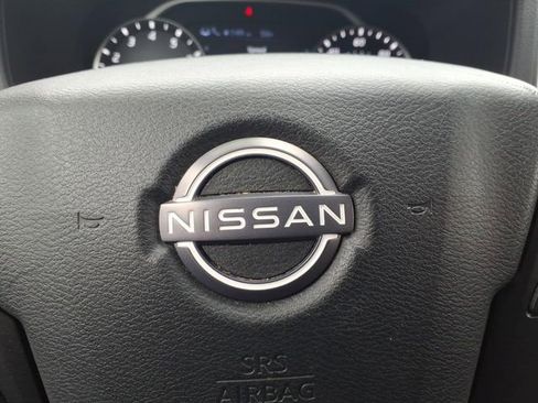 Used 2022 Nissan Frontier SV w/ Technology Package image 27