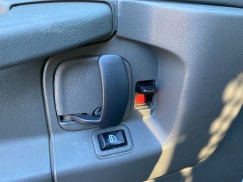 Used 2015 GMC Savana 2500 image 12