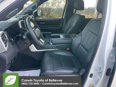 Used 2024 Toyota Sequoia Platinum image 12