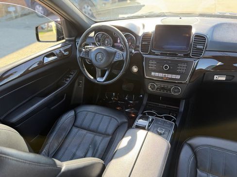 Used 2018 Mercedes-Benz GLE 350 4MATIC image 12