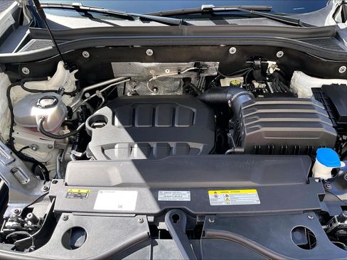 Certified 2024 Volkswagen Atlas SEL AWD/4WD image 9