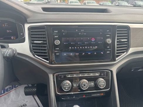 Used 2022 Volkswagen Atlas SE FWD image 15