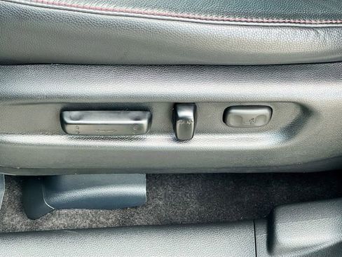 Used 2024 Honda Ridgeline Black Edition image 13