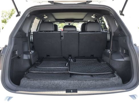 Used 2021 Volkswagen Tiguan SE R-Line FWD image 31