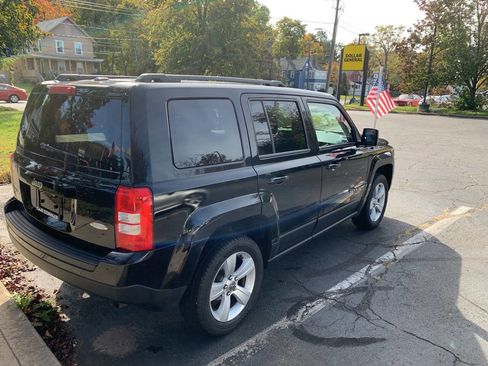 Used 2016 Jeep Patriot Latitude image 4
