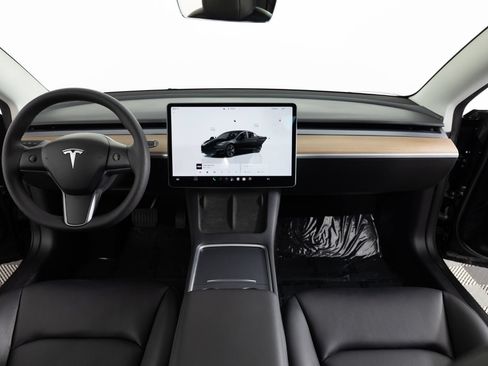 Used 2023 Tesla Model 3 Standard Range RWD image 36