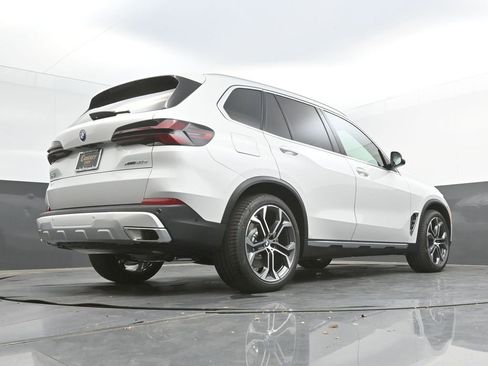 New 2026 BMW X5 xDrive50e AWD/4WD image 46