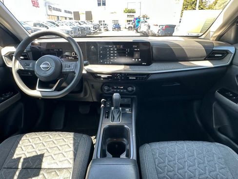 Used 2026 Nissan Kicks SV FWD image 20