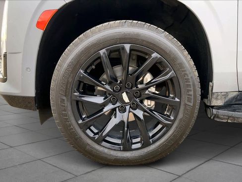 Used 2021 Cadillac Escalade Sport Platinum image 10