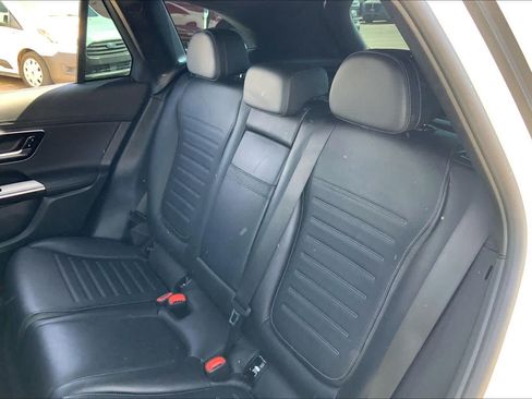 Used 2025 Mercedes-Benz GLC 43 AMG 4MATIC image 23