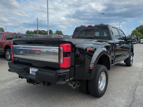 Used 2025 Ford F350 Platinum w/ Platinum Plus Package AWD/4WD image 4