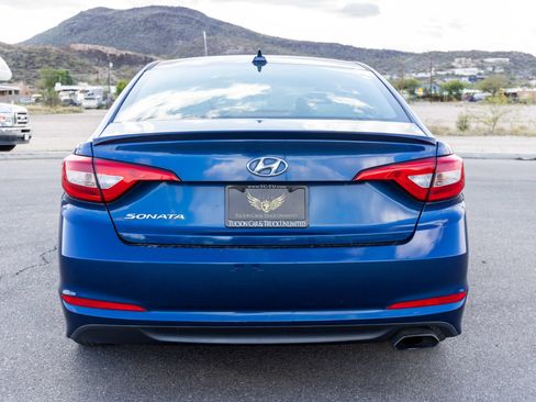 Used 2017 Hyundai Sonata SE FWD image 4