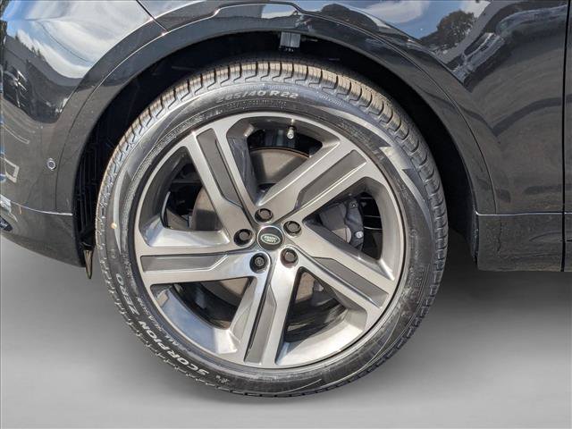 New 2026 Land Rover Discovery Limited Edition AWD/4WD image 10