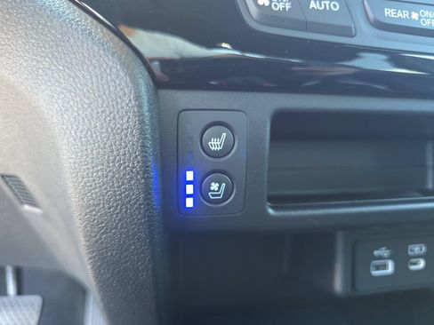 Used 2025 Honda Ridgeline Black Edition image 19