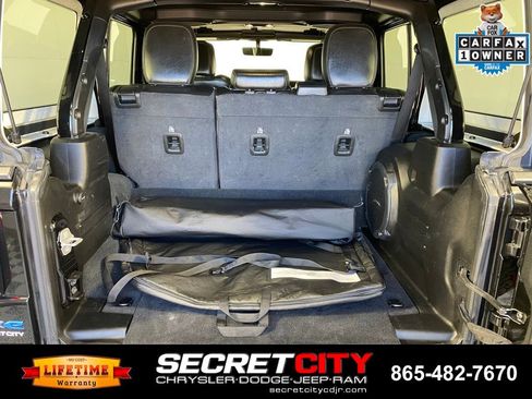 Used 2022 Jeep Wrangler Unlimited Rubicon 4xe w/ Steel Bumper Group AWD/4WD image 30