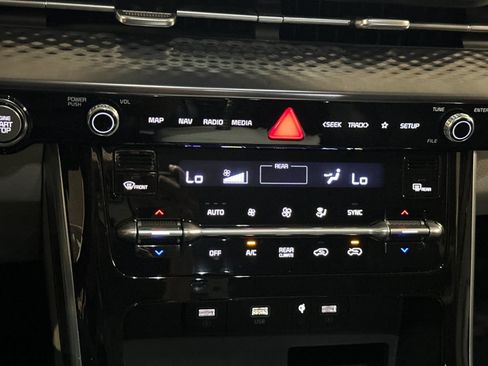 Certified 2023 Kia Carnival SX Prestige FWD image 30