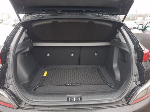 Used 2023 Hyundai Kona SEL w/ Convenience Package image 8