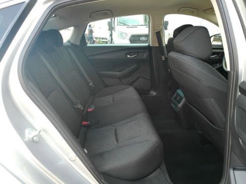 Used 2025 Honda Accord LX image 24