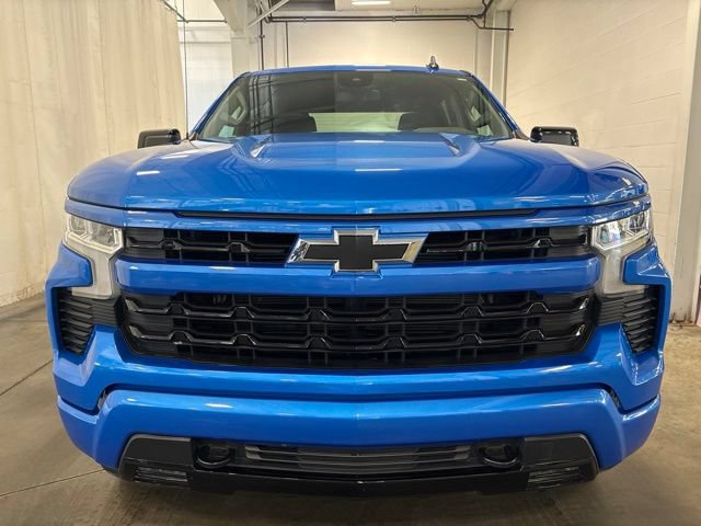 Used 2026 Chevrolet Silverado 1500 RST AWD/4WD image 2