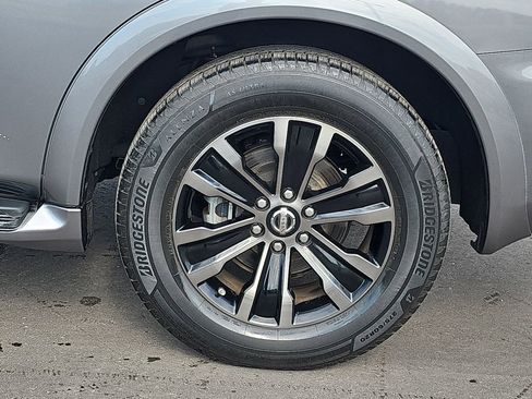 Used 2019 Nissan Armada Platinum w/ Interior Lighting Package image 38