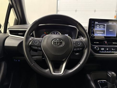 Used 2022 Toyota Corolla Hatchback image 15