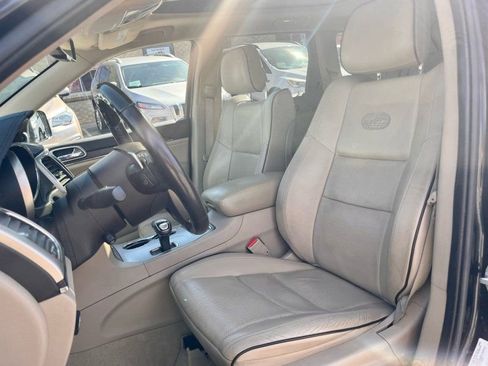Used 2014 Jeep Grand Cherokee Overland image 11