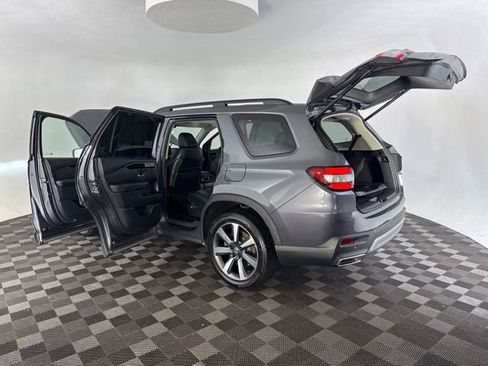 Used 2025 Honda Pilot Touring image 20
