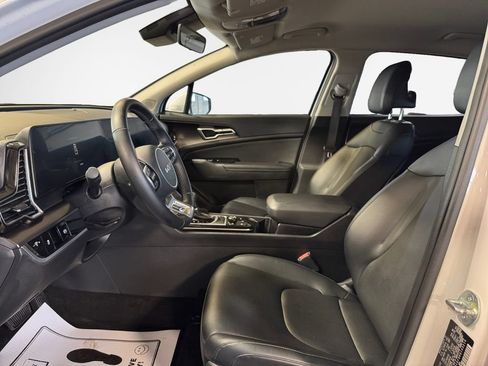 Certified 2024 Kia Sportage EX AWD/4WD image 12