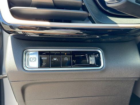 New 2025 Buick Envision Sport Touring image 23