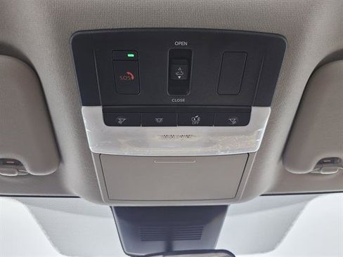 New 2025 Nissan Sentra SV w/ SV Premium Package image 33