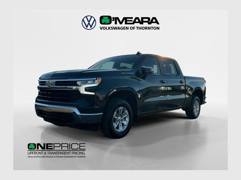 Used 2025 Chevrolet Silverado 1500 LT image 1