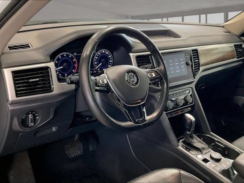 Used 2018 Volkswagen Atlas SEL Premium AWD/4WD image 18
