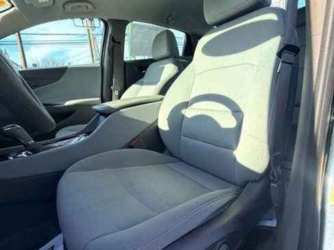 Used 2020 Chevrolet Malibu LS image 9