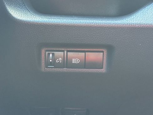 Used 2023 Toyota RAV4 LE FWD image 29