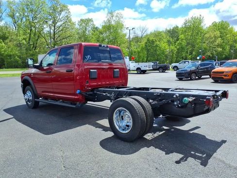 New 2026 RAM 3500 Tradesman AWD/4WD image 5