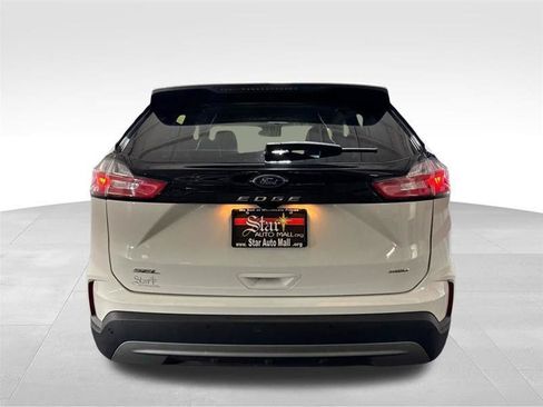 Used 2024 Ford Edge SEL AWD/4WD image 6