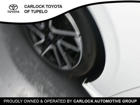 Used 2025 Nissan Sentra SR w/ SR Premium Package image 30