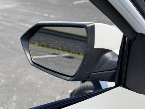 Used 2025 Hyundai Elantra SE FWD image 21