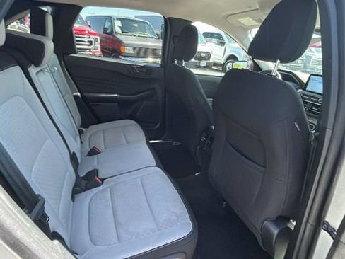 Certified 2024 Ford Escape Active FWD image 13