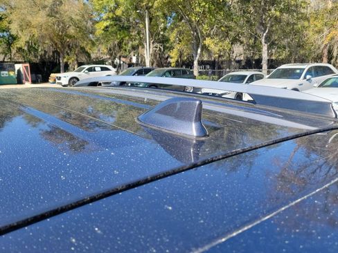 Used 2017 Toyota RAV4 XLE image 17