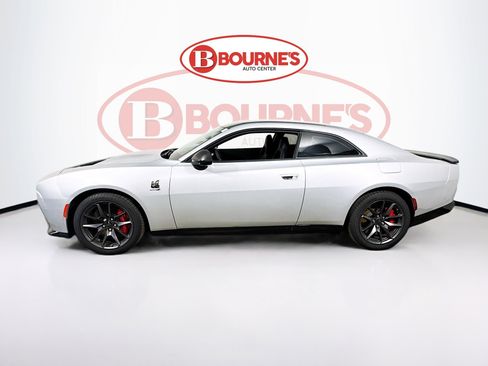 Used 2024 Dodge Charger Daytona Scat Pack w/ Plus Group image 8
