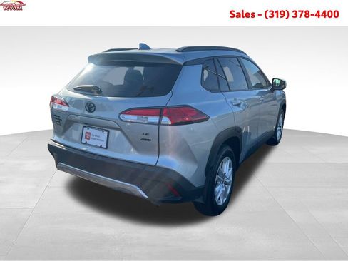 Certified 2023 Toyota Corolla Cross LE w/ Moonroof Package AWD/4WD image 6