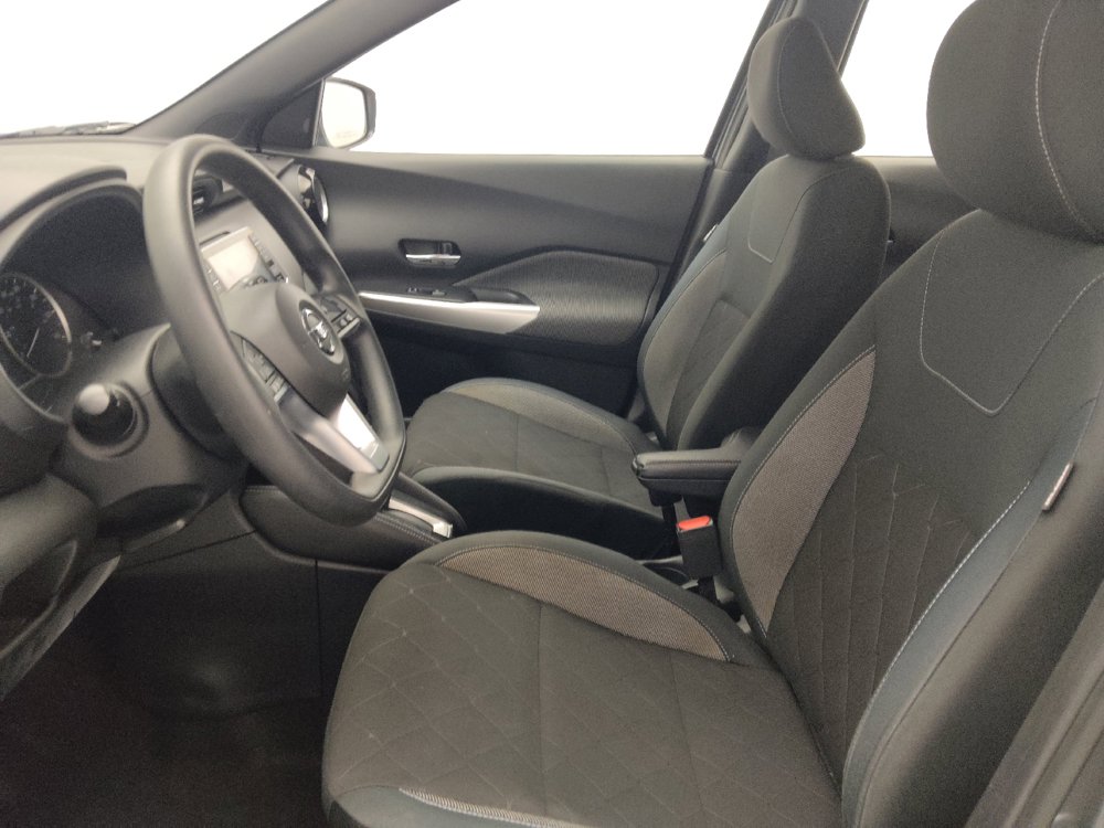 Used 2020 Nissan Kicks SV FWD image 17