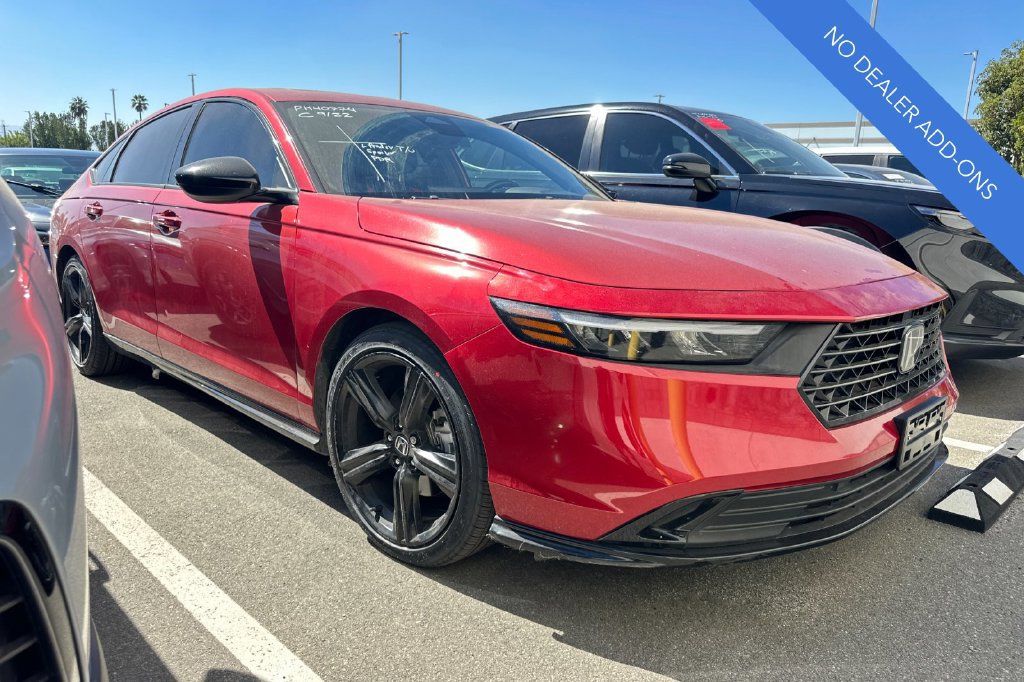 Used 2023 Honda Accord Sport image 2