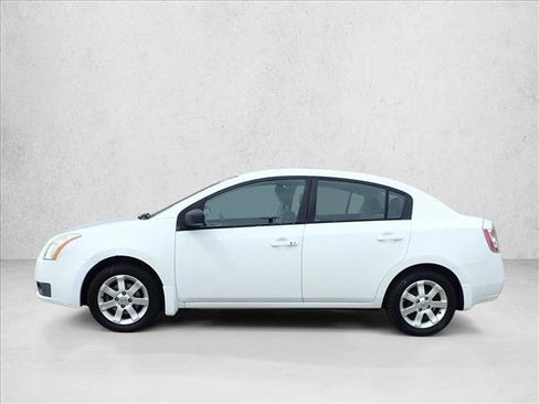 Used 2007 Nissan Sentra 2.0 S w/ Convenience Plus Pkg FWD image 2