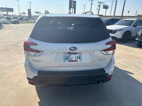 Used 2019 Subaru Forester Limited AWD/4WD image 6